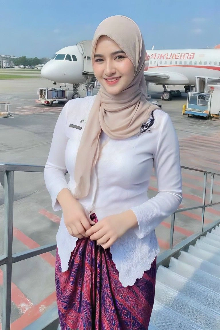 Avatar Dina Larasati